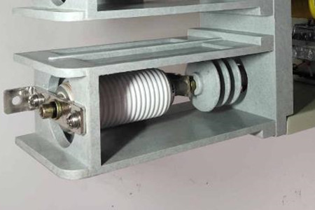 怎樣解決真空滅弧室漏氣？定期檢測有必要！