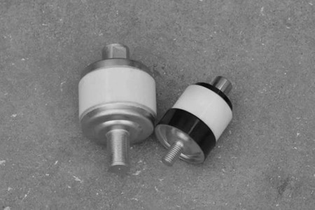 真空開(kāi)關(guān)管外絕緣被擊穿的原因有哪些？